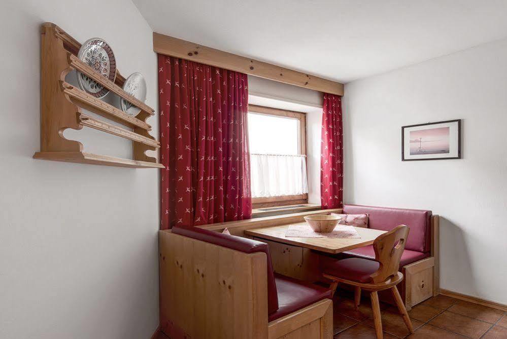 Residence Dolomieu San Cassiano  Dış mekan fotoğraf